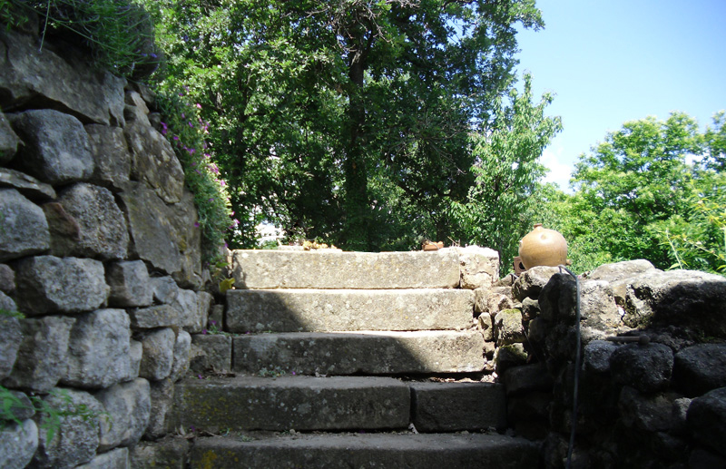 Maçonnerie paysagère : Réparation d'un escalier de jardin